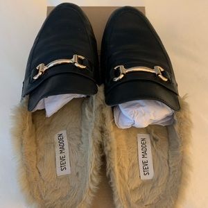 Steve Madden Black Loafer Mules 10